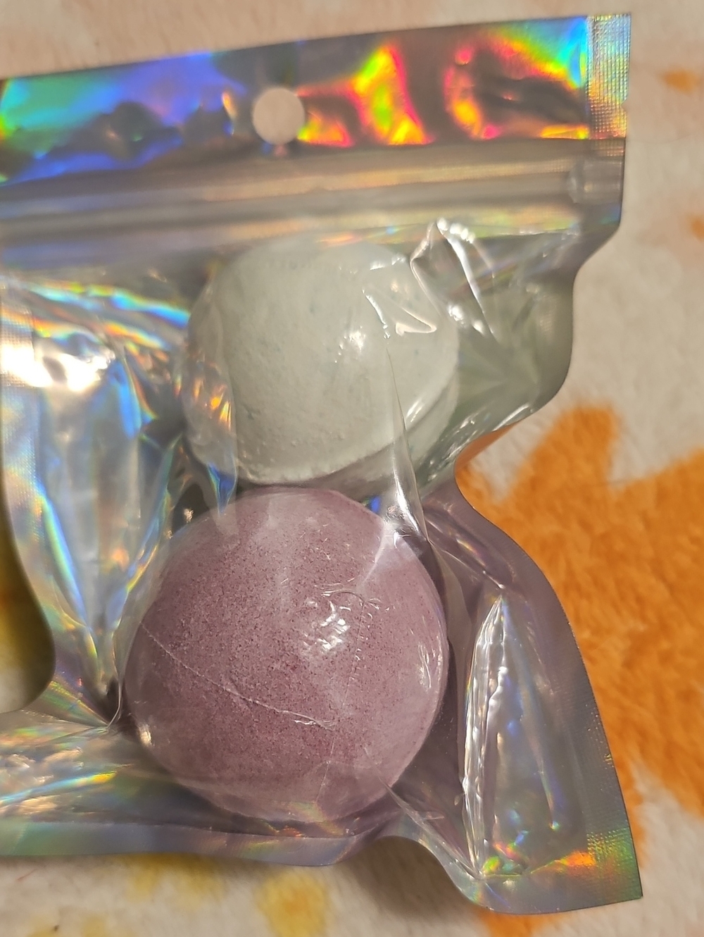 Lavender & White Bath Bomb Set — Relaxing Fizzy Soak